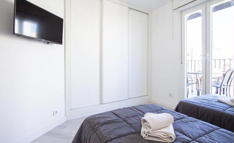apartamentos de day apartment para alquiler para empresas en Madrid Cuatro Caminos
