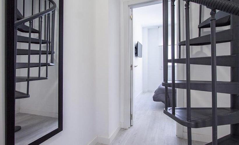 apartamentos de day apartment para alquiler para empresas en Madrid Cuatro Caminos
