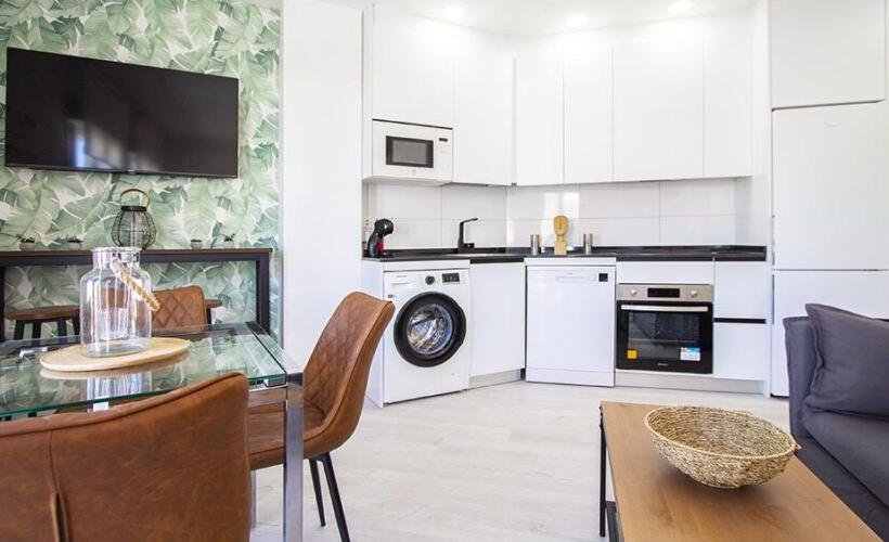 apartamentos de day apartment para alquiler para empresas en Madrid Cuatro Caminos