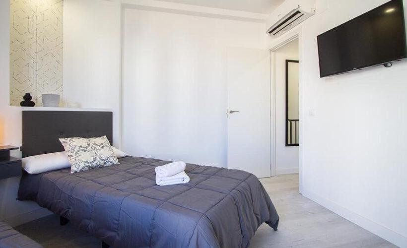 apartamentos de day apartment para alquiler para empresas en Madrid Cuatro Caminos