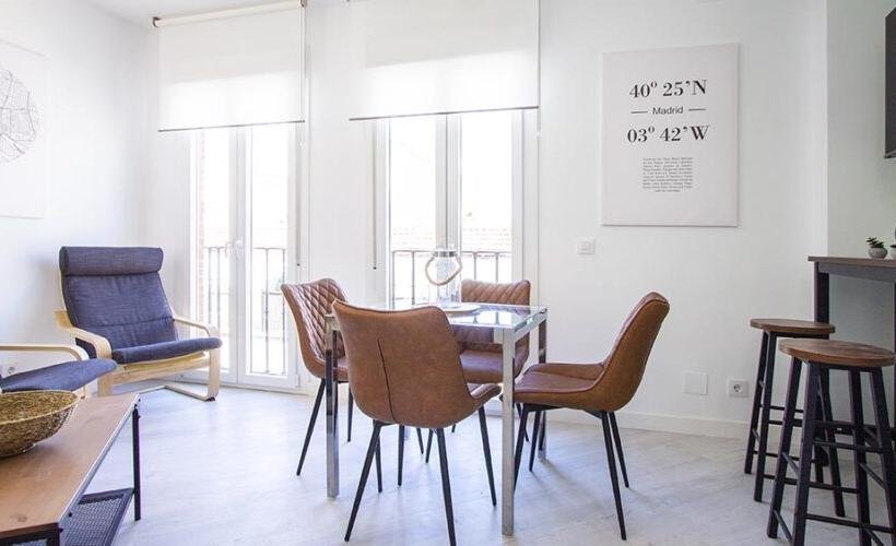 apartamentos de day apartment para alquiler para empresas en Madrid Cuatro Caminos