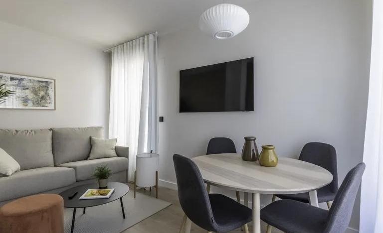 apartamentos de day apartment para alquiler para empresas en Pamplona Ermitagaña-Mendebaldea