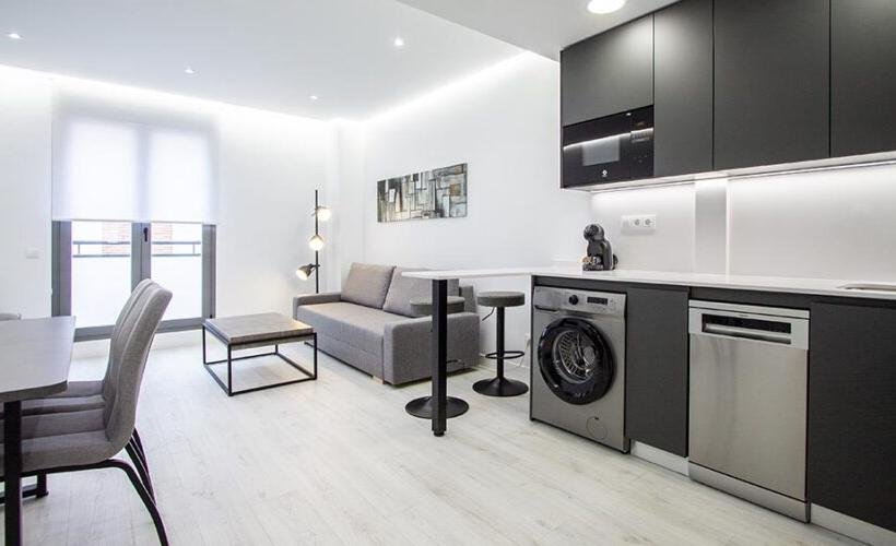 apartment from day apartment for rent for companies in Madrid Malasaña