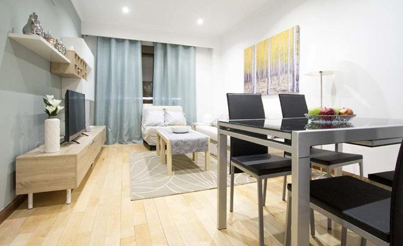 apartment from day apartment for rent for companies in Madrid Pacífico