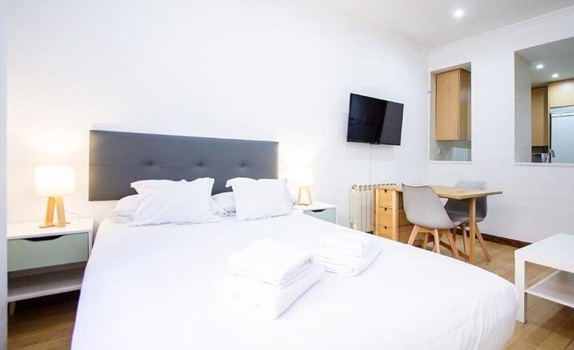 apartamentos de day apartment para alquiler para empresas en Madrid Pacífico