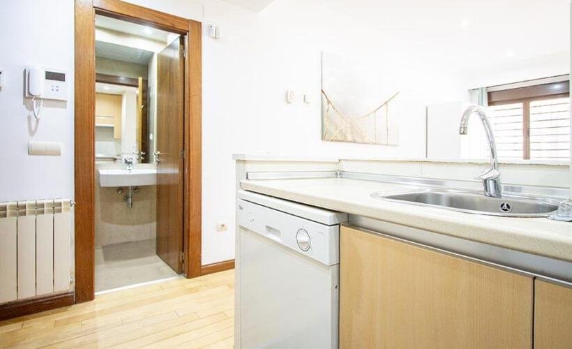 apartamentos de day apartment para alquiler para empresas en Madrid Pacífico
