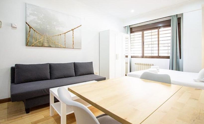 apartamentos de day apartment para alquiler para empresas en Madrid Pacífico