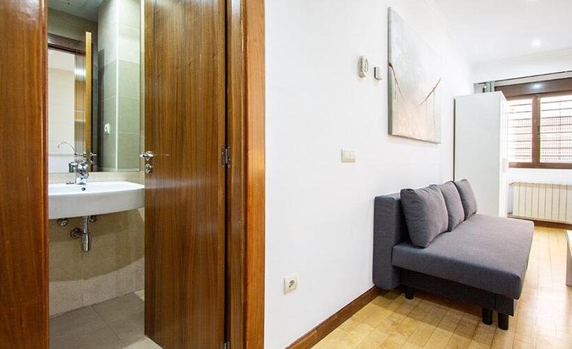 apartamentos de day apartment para alquiler para empresas en Madrid Pacífico