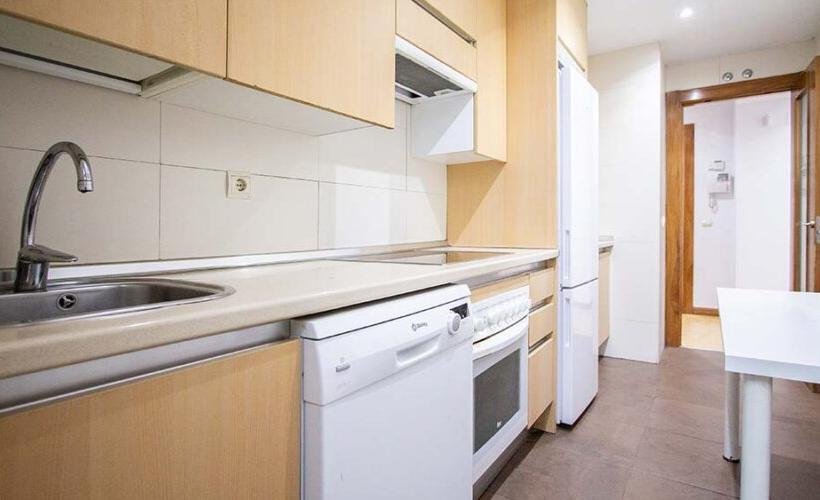 apartamentos de day apartment para alquiler para empresas en Madrid Pacífico