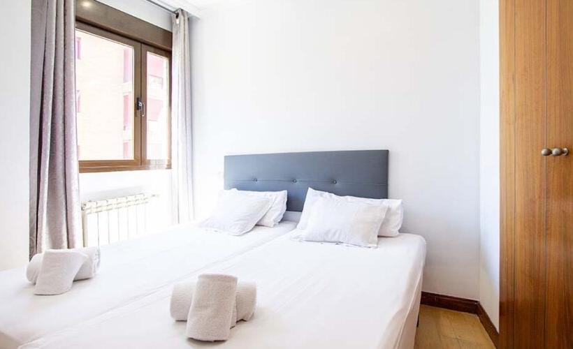 apartamentos de day apartment para alquiler para empresas en Madrid Pacífico