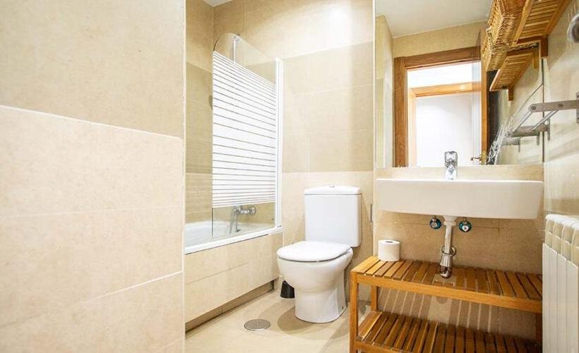 apartamentos de day apartment para alquiler para empresas en Madrid Pacífico