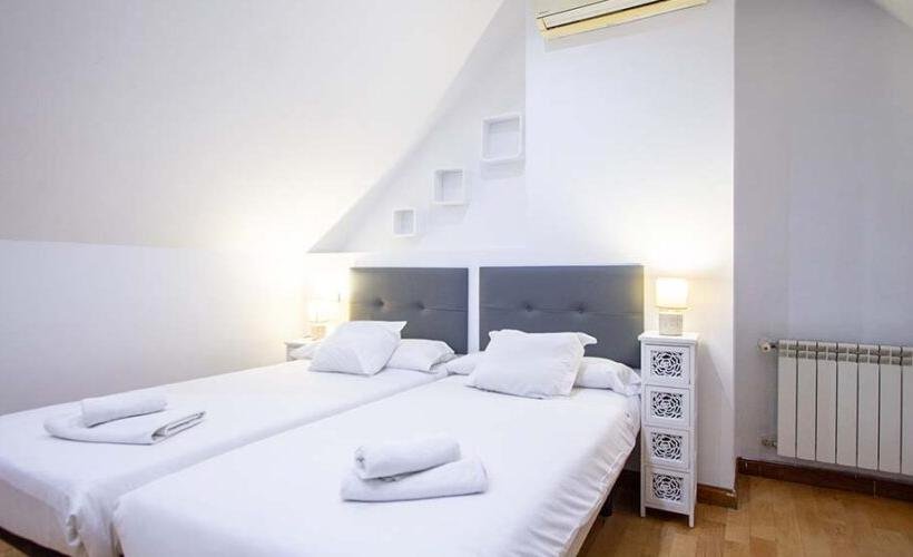 apartment from day apartment for rent for companies in Madrid Pacífico