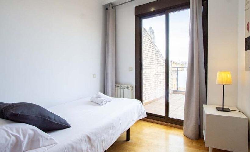 apartamentos de day apartment para alquiler para empresas en Madrid Pacífico