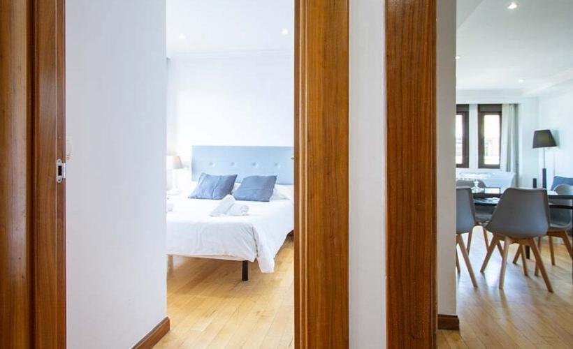 apartamentos de day apartment para alquiler para empresas en Madrid Pacífico