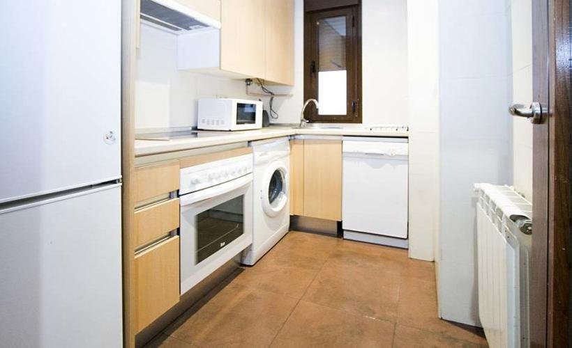 apartamentos de day apartment para alquiler para empresas en Madrid Pacífico