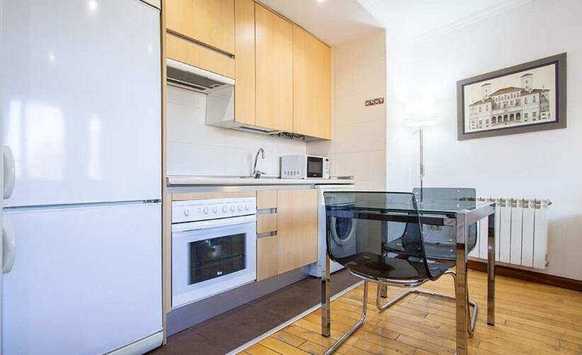 apartamentos de Day Apartment para alquiler para empresas en Madrid Pacífico