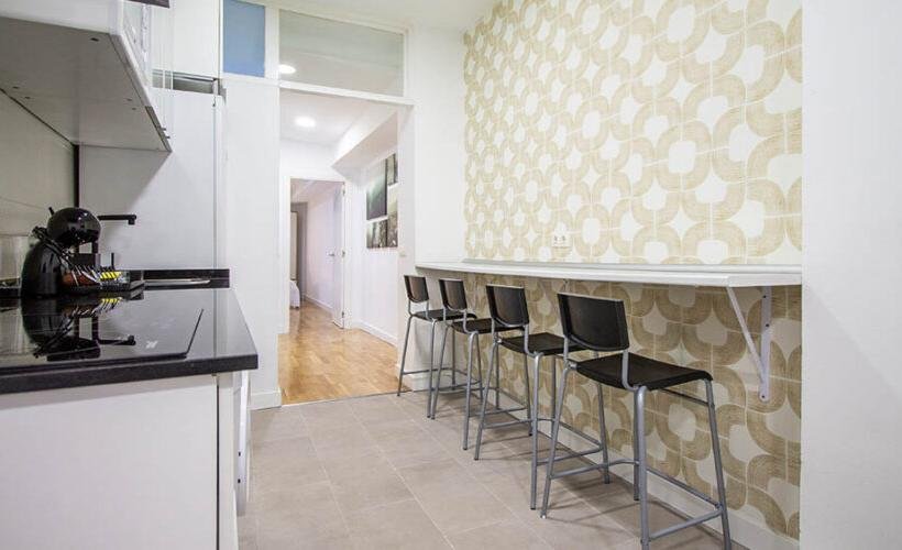 apartamentos de day apartment para alquiler para empresas en Madrid Cuatro Caminos