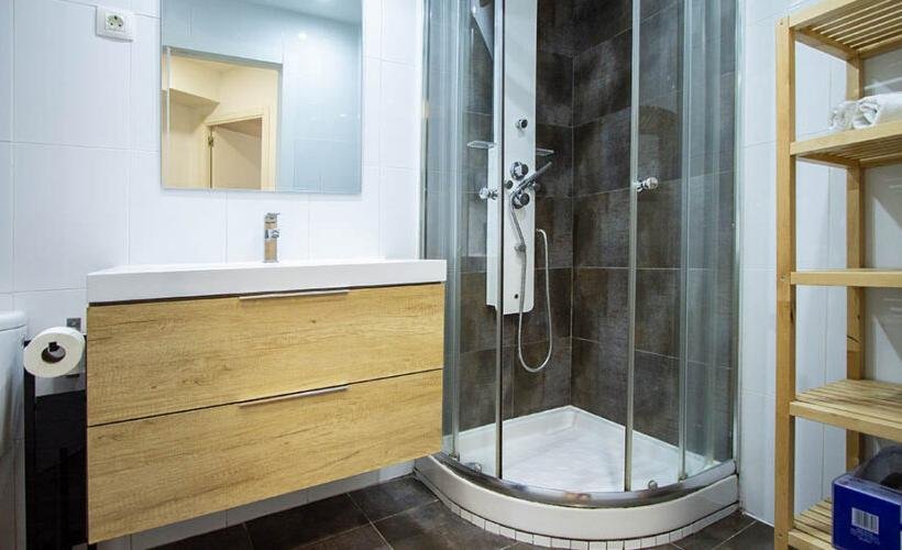 apartamentos de day apartment para alquiler para empresas en Madrid Cuatro Caminos