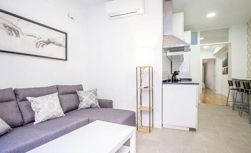apartamentos de day apartment para alquiler para empresas en Madrid Cuatro Caminos