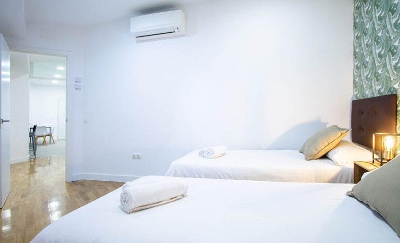 apartamentos de day apartment para alquiler para empresas en Madrid Cuatro Caminos