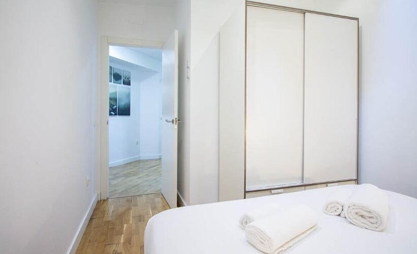 apartamentos de day apartment para alquiler para empresas en Madrid Cuatro Caminos