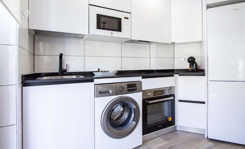apartamentos de day apartment para alquiler para empresas en Madrid Cuatro Caminos