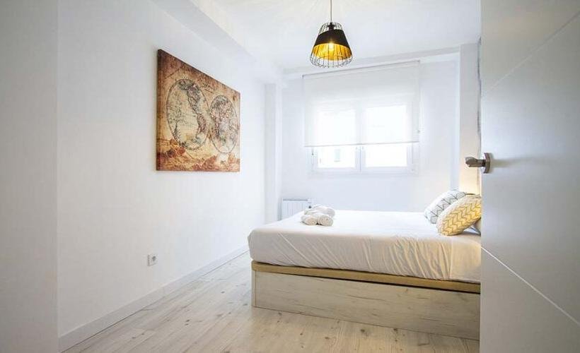 apartamentos de day apartment para alquiler para empresas en Madrid Cuatro Caminos
