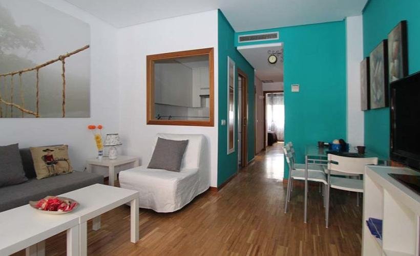 apartamentos de day apartment para alquiler para empresas en Madrid Malasaña