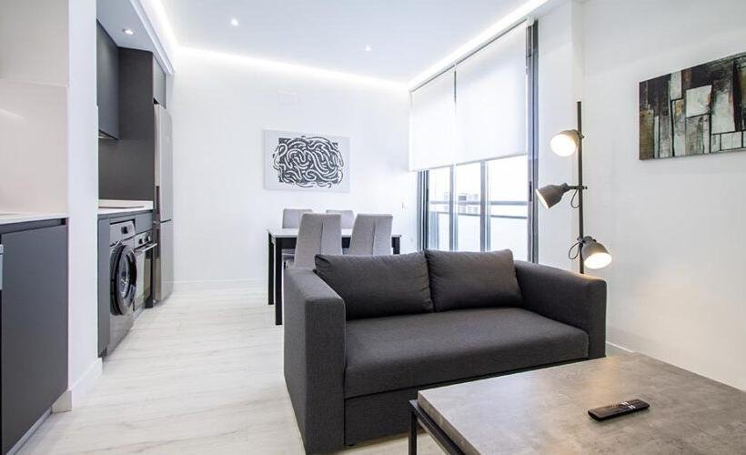apartamentos de day apartment para alquiler para empresas en Madrid Malasaña