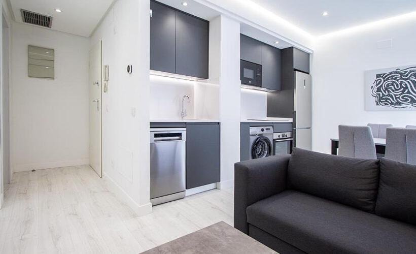 apartamentos de day apartment para alquiler para empresas en Madrid Malasaña