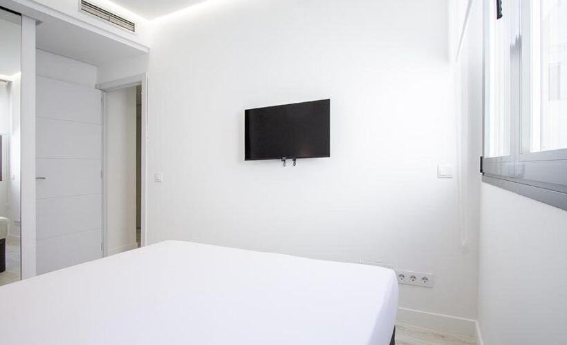 apartamentos de day apartment para alquiler para empresas en Madrid Malasaña