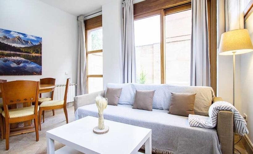 apartamentos de day apartment para alquiler para empresas en Madrid Arturo Soria
