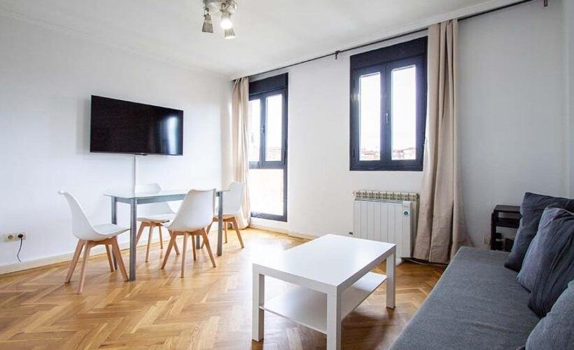 apartamentos de day apartment para alquiler para empresas en Madrid Vista Alegre