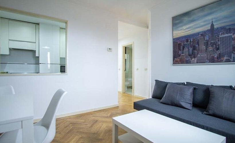apartamentos de day apartment para alquiler para empresas en Madrid Vista Alegre