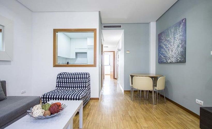apartamentos de day apartment para alquiler para empresas en Madrid Malasaña