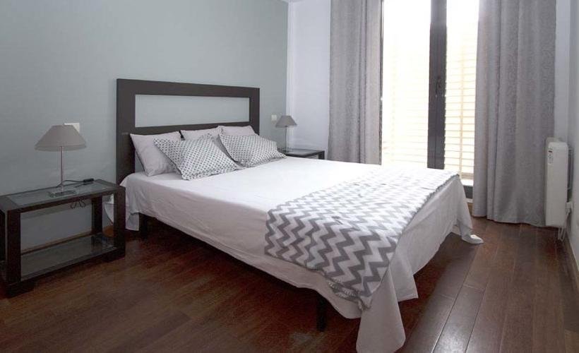 apartamentos de day apartment para alquiler para empresas en Madrid Plaza Castilla