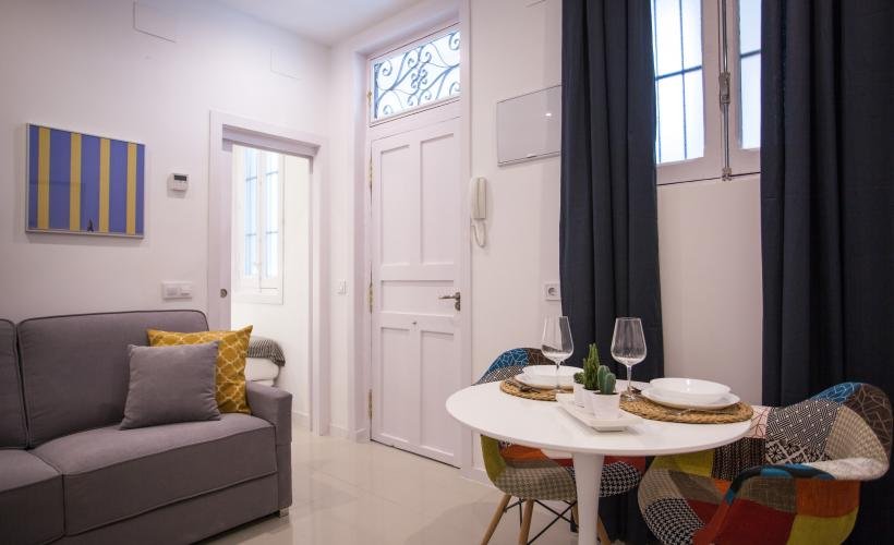 apartamentos de day apartment para alquiler para empresas en Madrid Malasaña