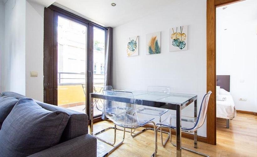 apartamentos de day apartment para alquiler para empresas en Madrid Pacífico