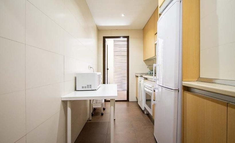 apartamentos de day apartment para alquiler para empresas en Madrid Pacífico
