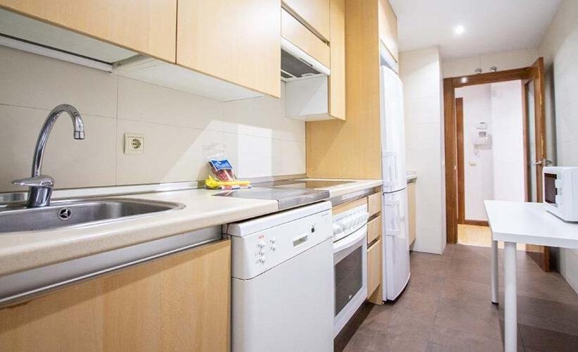 apartamentos de day apartment para alquiler para empresas en Madrid Pacífico