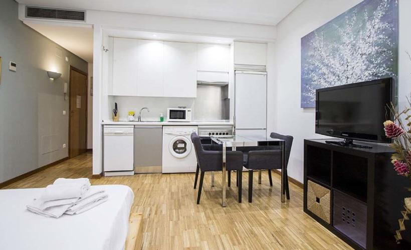 apartment from day apartment for rent for companies in Madrid Malasaña