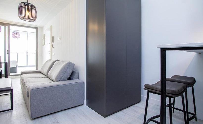 apartamentos de day apartment para alquiler para empresas en Madrid Malasaña