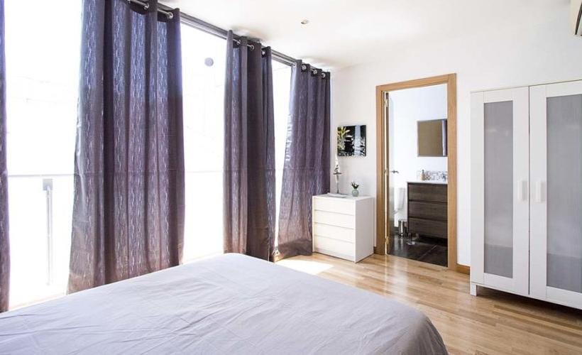 apartamentos de day apartment para alquiler para empresas en Madrid Malasaña