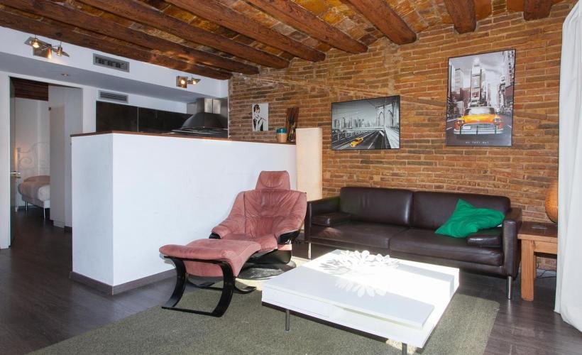 apartamentos de day apartment para alquiler para empresas en Barcelona Barrio Gótico