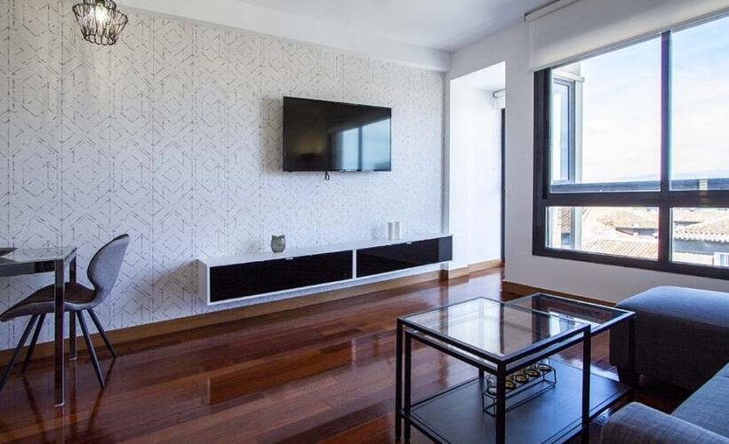 apartamentos de day apartment para alquiler para empresas en Madrid Plaza Castilla