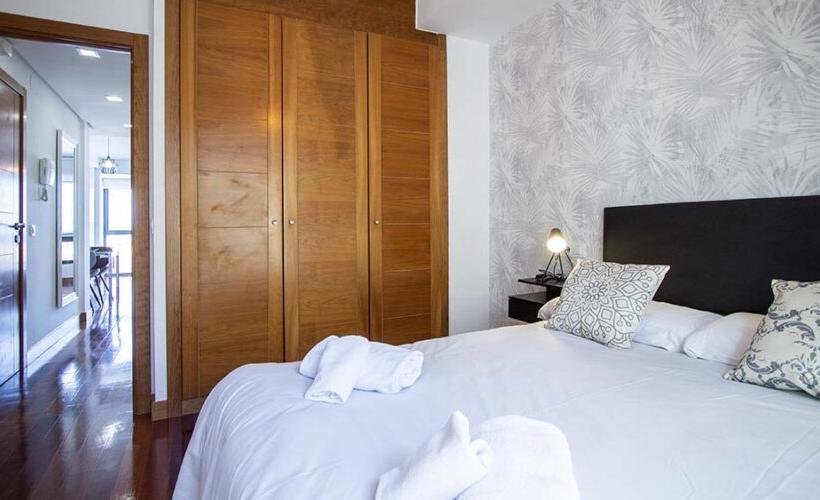 apartamentos de day apartment para alquiler para empresas en Madrid Plaza Castilla