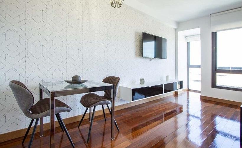 apartamentos de day apartment para alquiler para empresas en Madrid Plaza Castilla