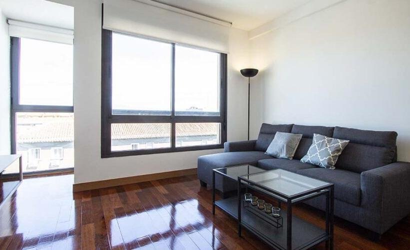 apartamentos de day apartment para alquiler para empresas en Madrid Plaza Castilla